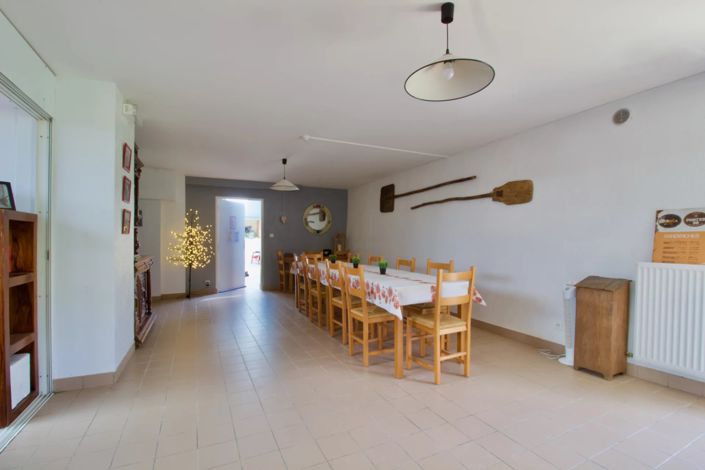 Image No.7-Maison de 26 chambres à vendre à Availles-Limouzine