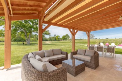 ad62f2d1c462fbca71917681b93f12f27097689669384