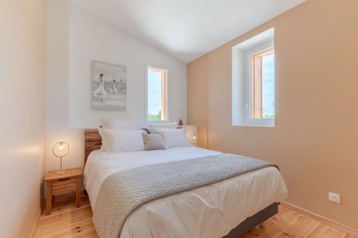 Image No.6-4 Bed House for sale