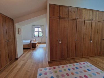 69b4ce069544499938b332d36ad55e96395c431bbd400