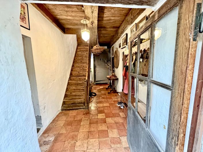 Image No.6-3 Bed House for sale