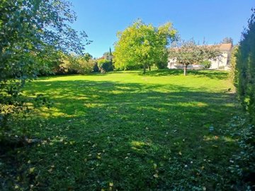 fad931e8da45797d6330c62b68f3122657ab72558a192