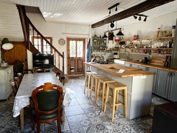 6558d97335638e65924cc3195b9259d0322a0c3d90192