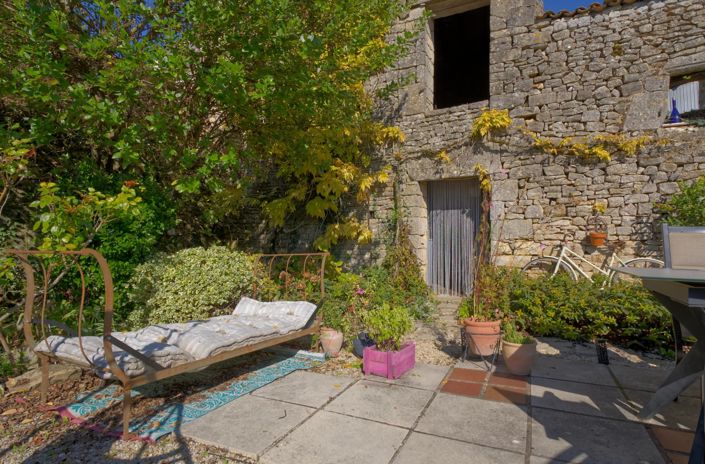 Image No.13-Maison de village de 2 chambres à vendre à Nanteuil-en-Vallée