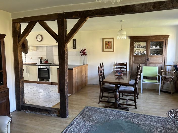 Image No.8-3 Bed House for sale