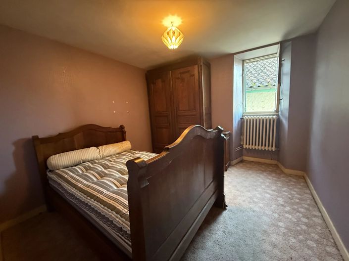 Image No.8-5 Bed Village House for sale