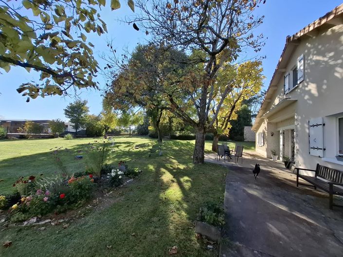 Image No.14-3 Bed Village House for sale