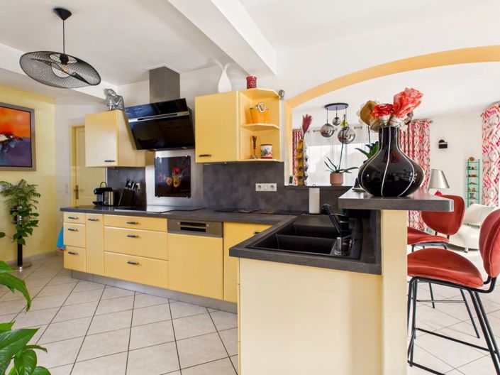 Image No.5-Maison de 4 chambres à vendre à Pépieux