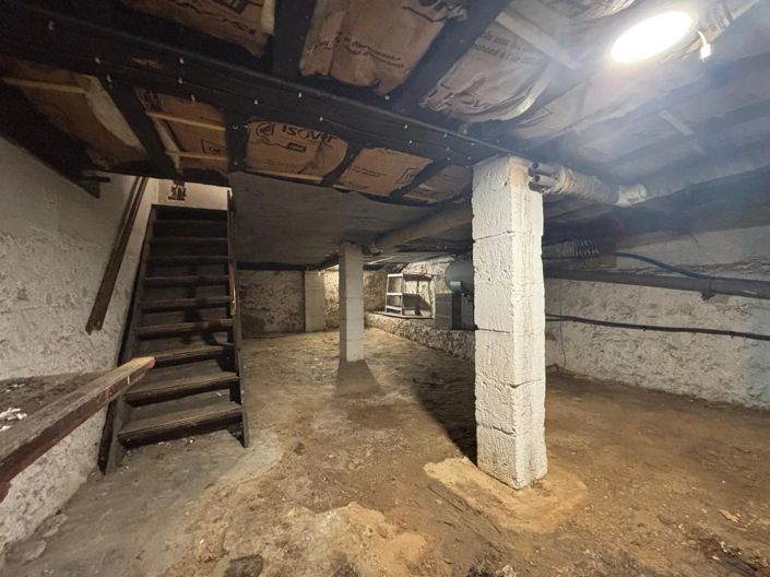 Image No.11-3 Bed House for sale