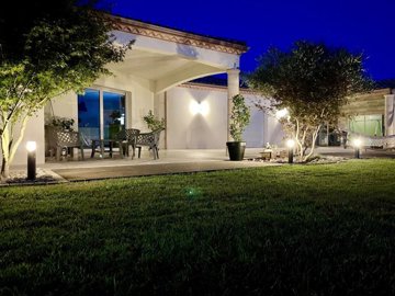 d101aa2c19bc79e8a3592ce640ac28d4129a590830201