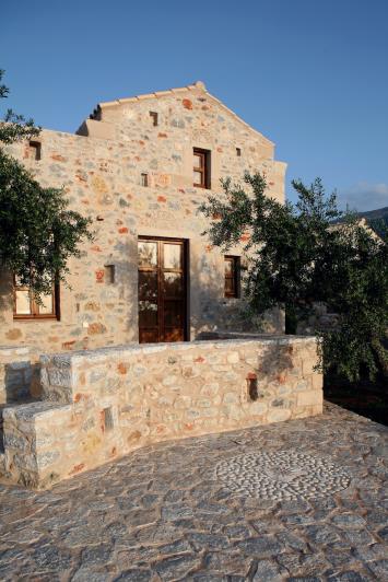 Image No.2-2 Bed House for sale