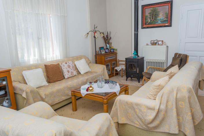 Image No.3-Condo de 9 chambres à vendre à Foinikountas