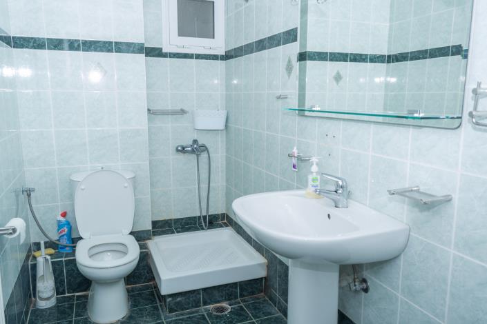 Image No.10-2 Bed Villa / Detached for sale