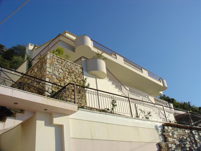 Image No.5-Villa de 5 chambres à vendre à Kalamata