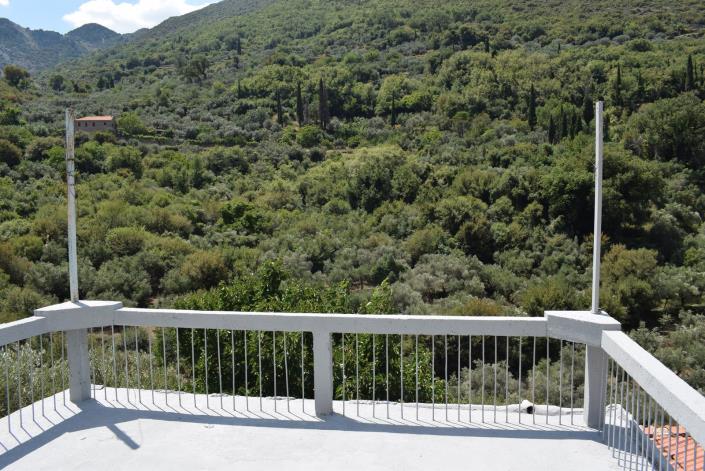 Image No.3-Maison de village de 4 chambres à vendre à Stoupa