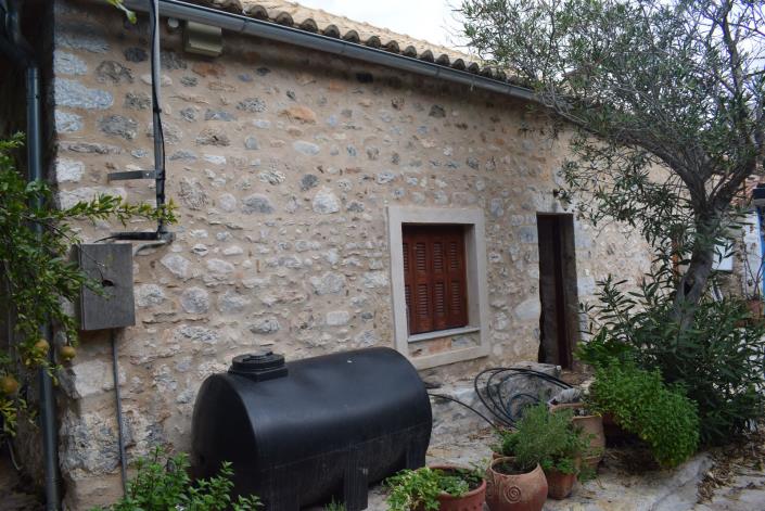 Image No.2-2 Bed House for sale