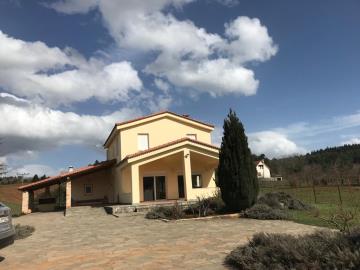 1 - Xylokastro, Villa