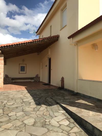 Image No.4-Villa de 4 chambres à vendre à Xylokastro