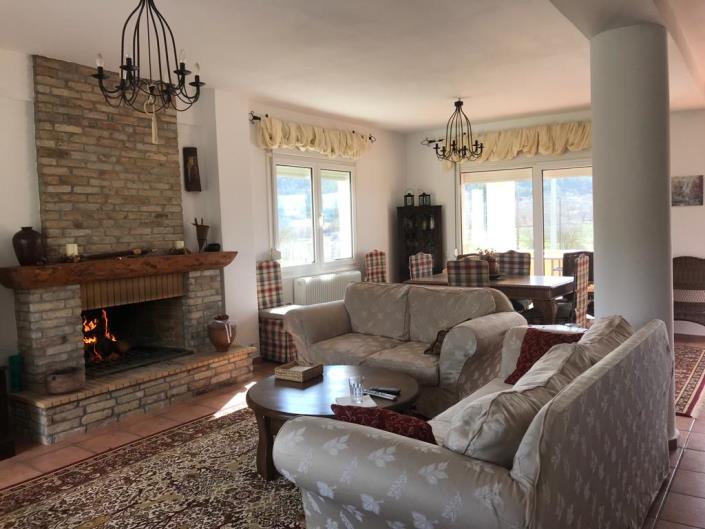 Image No.19-Villa de 4 chambres à vendre à Xylokastro