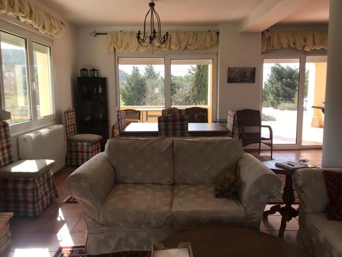 Image No.20-Villa de 4 chambres à vendre à Xylokastro