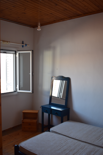 Image No.8-3 Bed House for sale