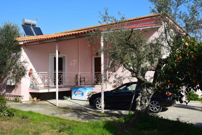 Image No.3-Bungalow de 3 chambres à vendre à Petalidi