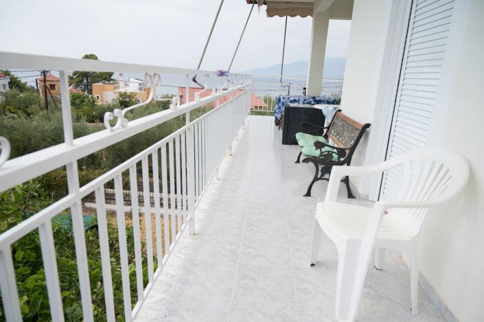 Image No.4-Maison / Villa de 4 chambres à vendre à Kalamata