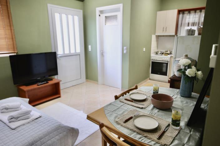 Image No.8-Villa / Détaché de 5 chambres à vendre à Kalamata