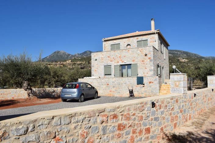 Image No.18-3 Bed Villa / Detached for sale