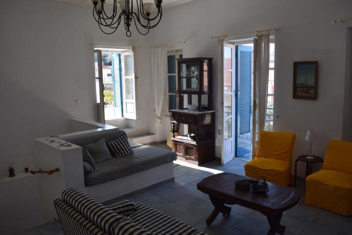 Image No.7-Maison de ville de 4 chambres à vendre à Koroni