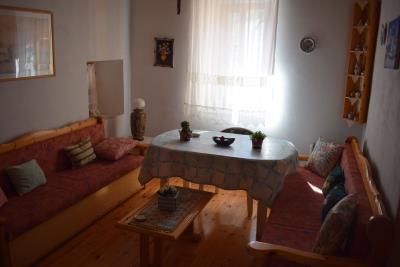 Real-Estate-1044--12-