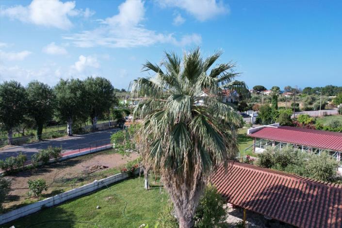 Image No.16-10 Bed Hotel for sale