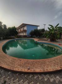 63ac5ad092c04088aa490c9320de5c66