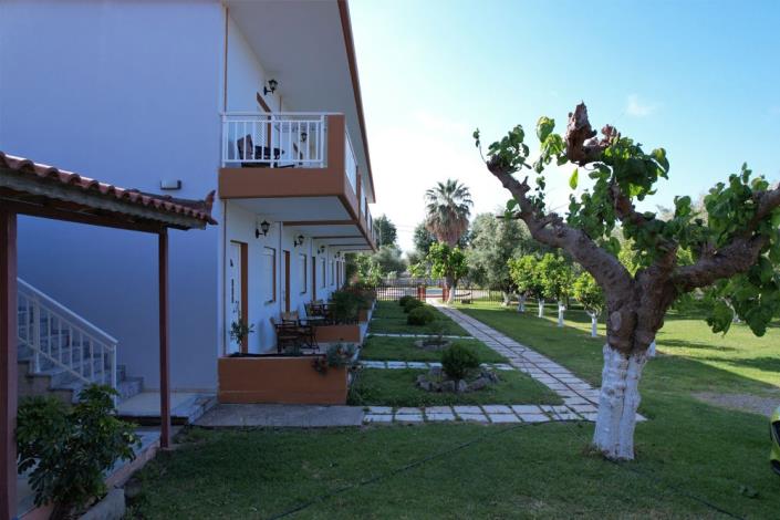 Image No.14-10 Bed Hotel for sale