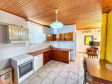 fa0c25a121f7405fbca8bb371e6dea61