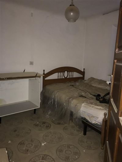 Image No.8-4 Bed Property for sale