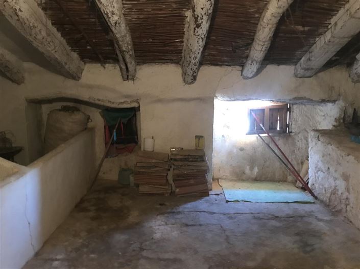 Image No.17-3 Bed Property for sale