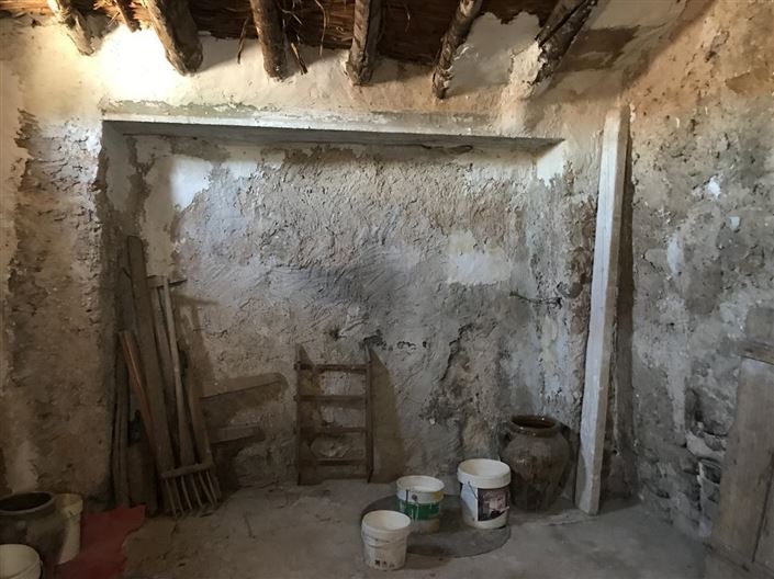 Image No.18-3 Bed Property for sale