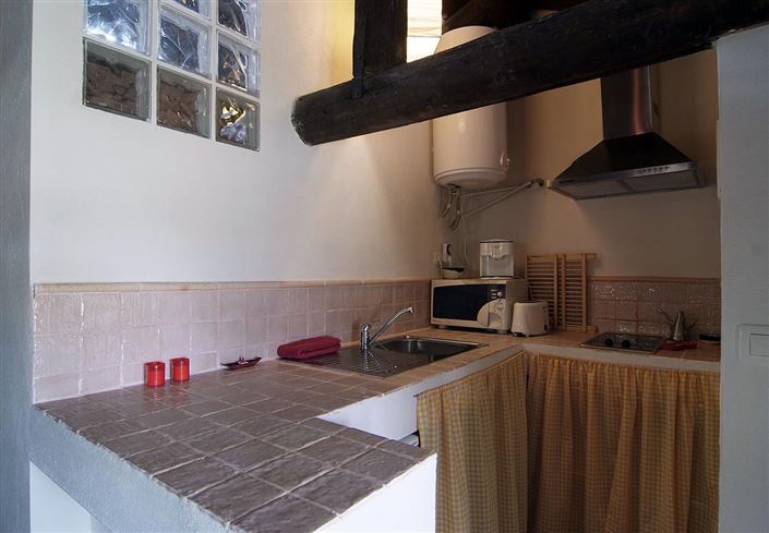 Image No.23-11 Bed Property for sale