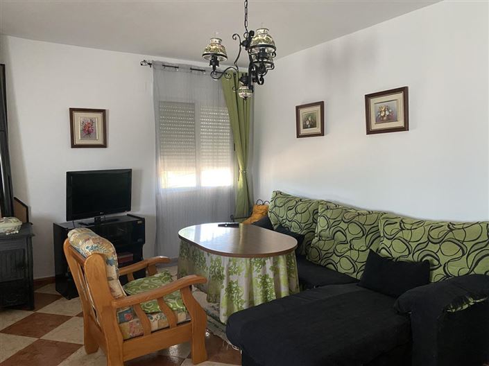 Image No.12-6 Bed Property for sale