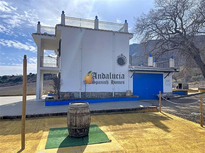 Image No.32-4 Bed Property for sale