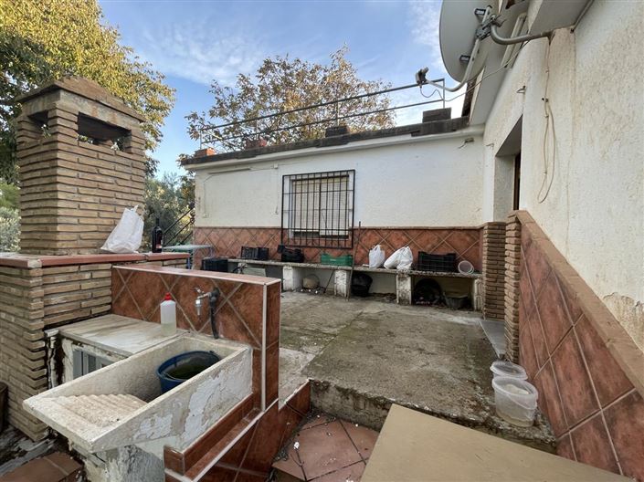 Image No.5-2 Bed Property for sale