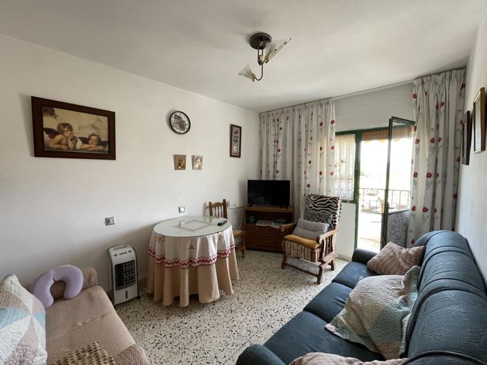 Image No.12-4 Bed Property for sale