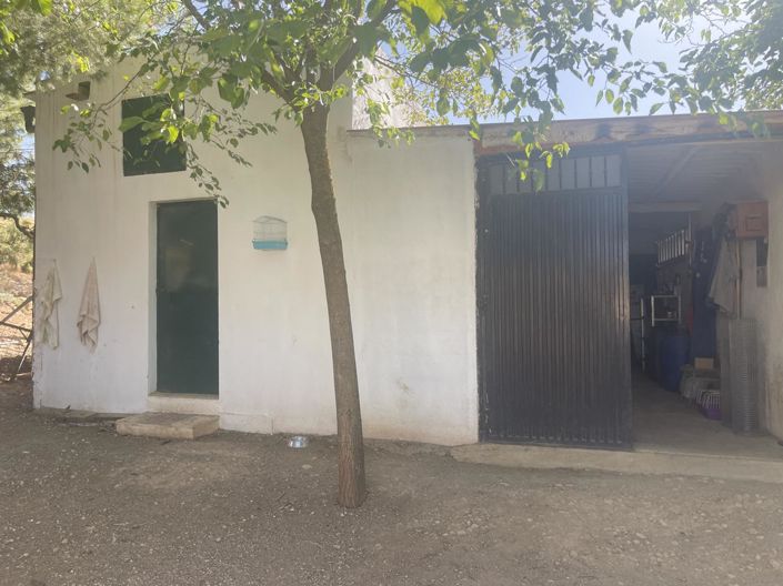 Image No.27-4 Bed Property for sale