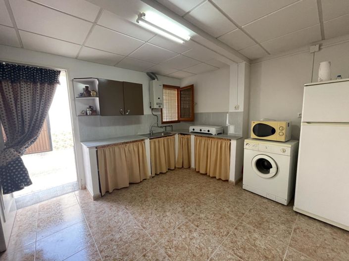 Image No.30-4 Bed Property for sale