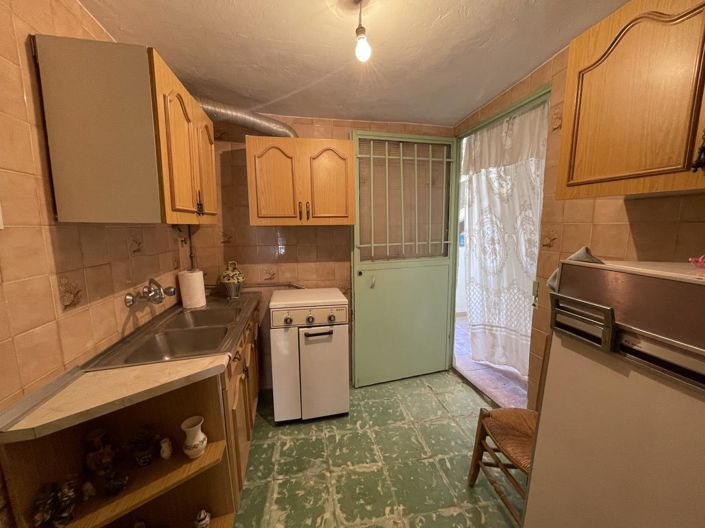 Image No.18-3 Bed Property for sale