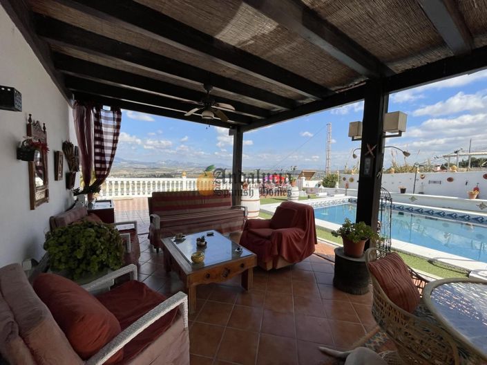 Image No.9-4 Bed Property for sale