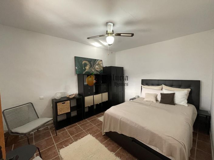 Image No.16-3 Bed Property for sale