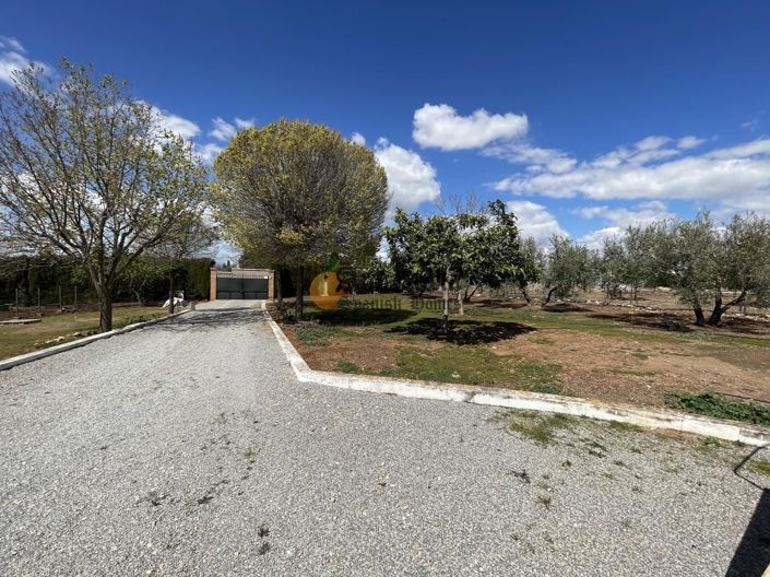 Image No.36-2 Bed Property for sale