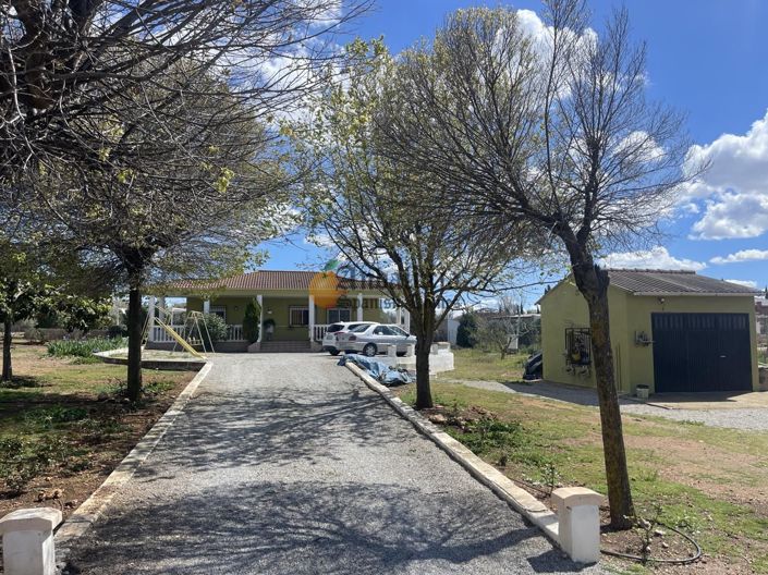 Image No.42-2 Bed Property for sale